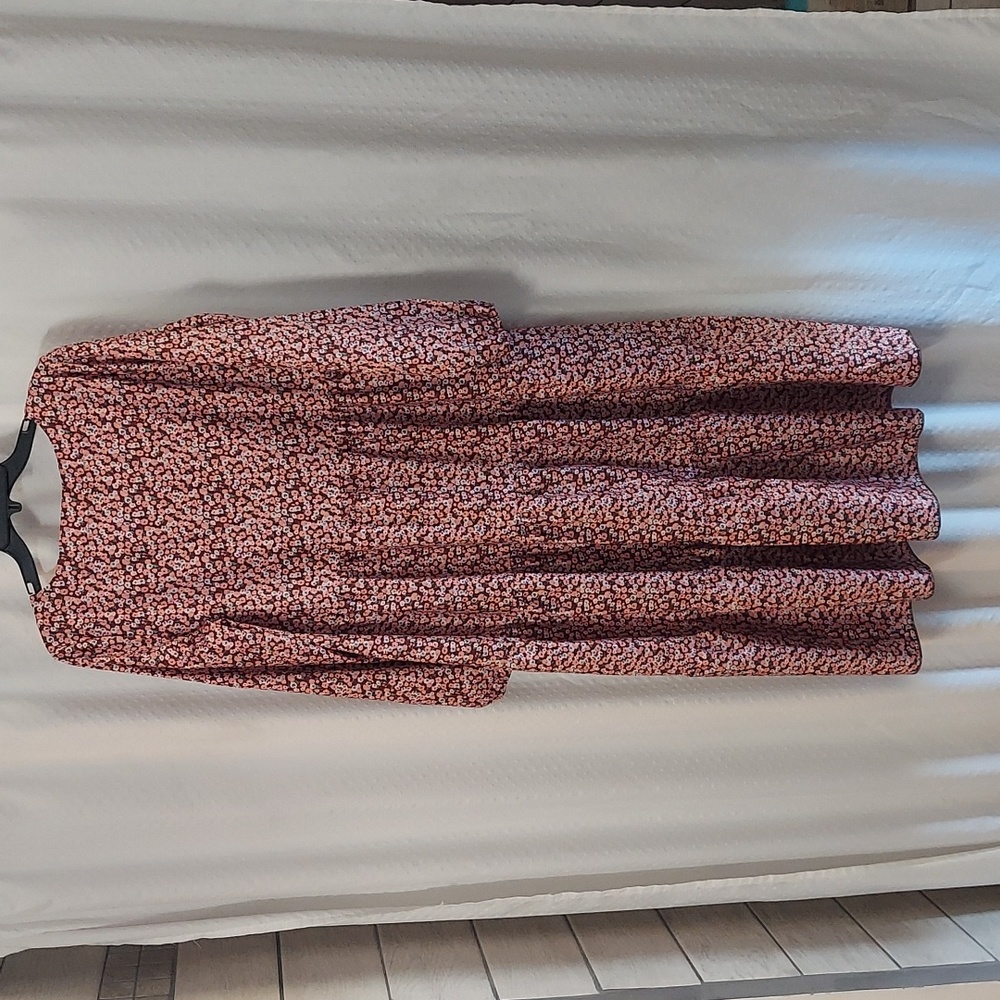 Womens Dress - Picture 2 of 5